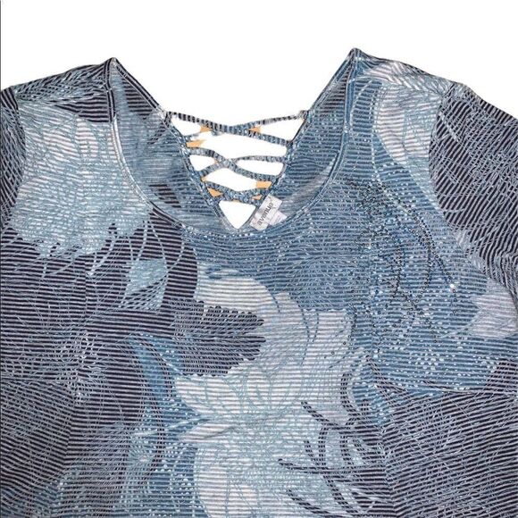 Avenue Plus Size Stripe Floral Top - Picture 4 of 8